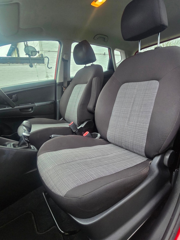 Used Kia Venga 2015 for sale - 76962875: Photo 14