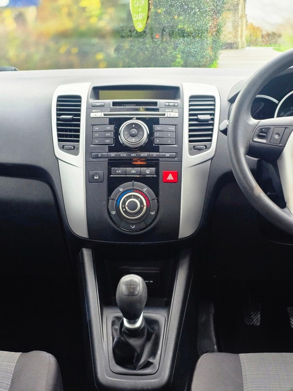 Used Kia Venga 2015 for sale - 76962875: Photo 21