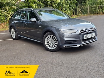 Used Audi A4 Allroad 2017 for sale - 76962891: Photo