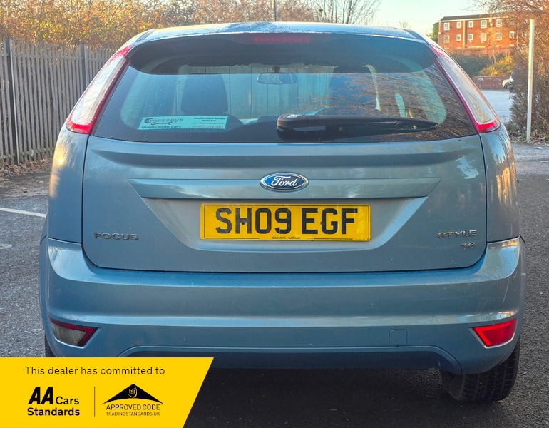 Used Ford Focus 2009 for sale - 76962955: Photo 11