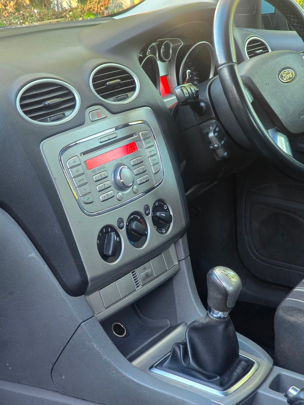 Used Ford Focus 2009 for sale - 76962955: Photo 18