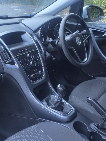 Used Vauxhall Astra 2013 for sale - 76962957: Photo 12