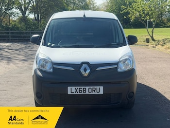 Used Renault Kangoo 2018 for sale - 78182279: Photo