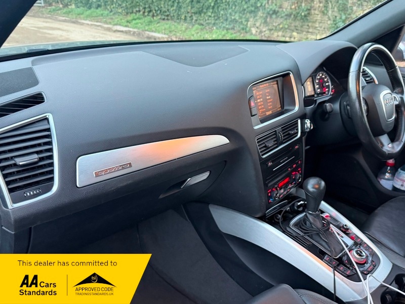 Used Audi Q5 2011 for sale - 76962956: Photo 32