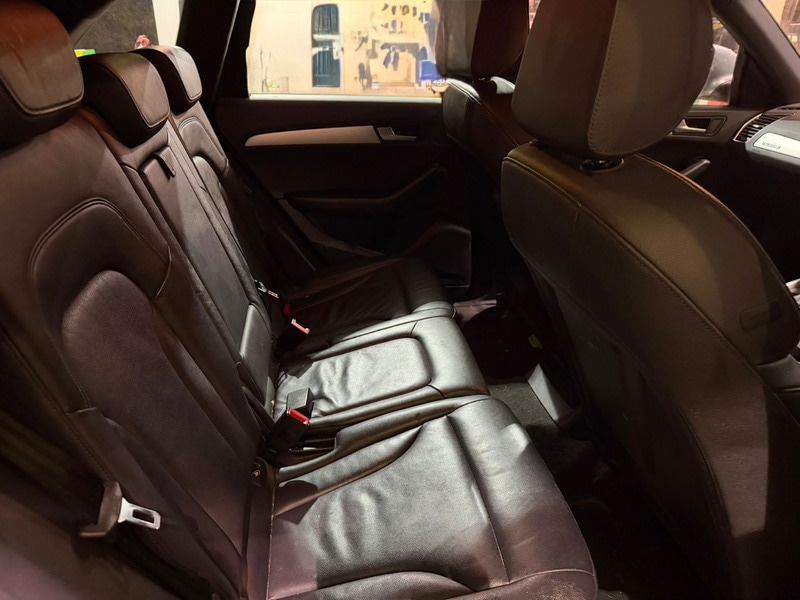 Used Audi Q5 2011 for sale - 76962956: Photo 9