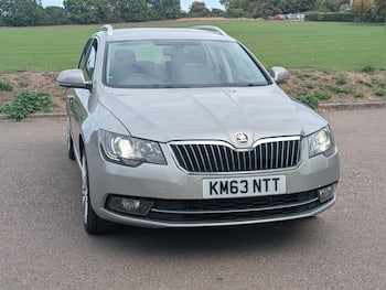 Used Skoda Superb 2013 for sale - 79259040: Photo