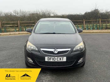 Used Vauxhall Astra 2010 for sale - 77766019: Photo