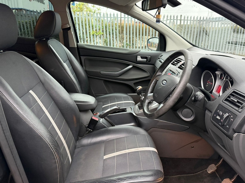 Used Ford Kuga 2011 for sale - 77179413: Photo 25