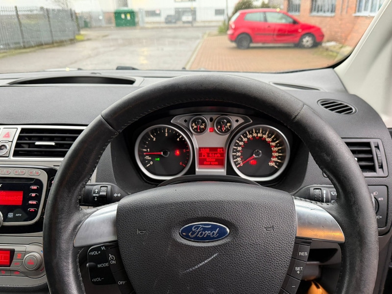 Used Ford Kuga 2011 for sale - 77179413: Photo 26