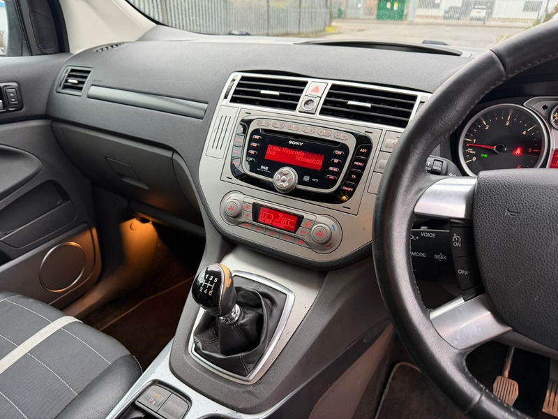 Used Ford Kuga 2011 for sale - 77179413: Photo 30