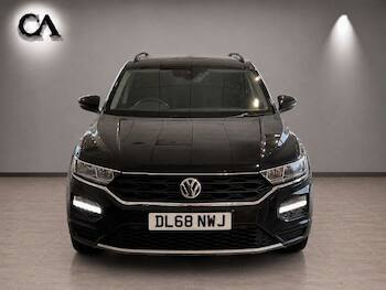 Used Volkswagen T-Roc 2019 for sale - 79675829: Photo