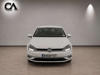 Used Volkswagen Golf 2019 for sale - 79133899: Photo