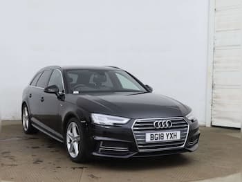Used Audi A4 2018 for sale - 79700627: Photo