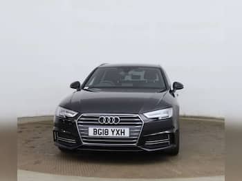 Used Audi A4 2018 for sale - 79700627: Photo
