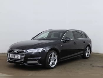 Used Audi A4 2018 for sale - 79700627: Photo