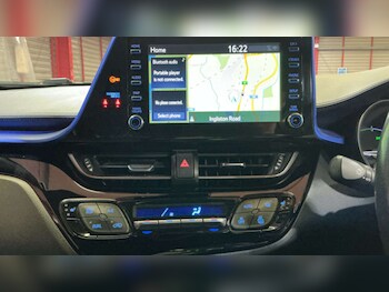 Used Toyota C-HR 2020 for sale - 79133882: Photo