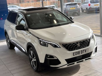 Used Peugeot 5008 2018 for sale - 79260126: Photo