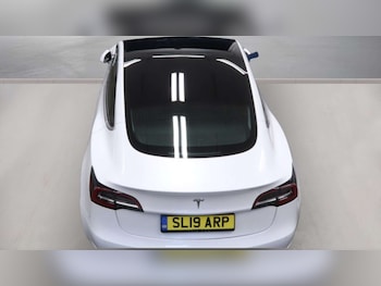 Used Tesla Model 3 2019 for sale - 79258998: Photo