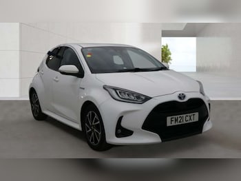 Used Toyota Yaris 2021 for sale - 79210490: Photo