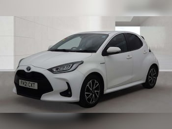 Used Toyota Yaris 2021 for sale - 79210490: Photo