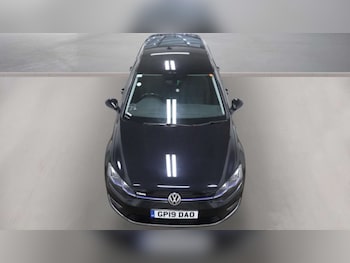 Used Volkswagen Golf 2019 for sale - 79375638: Photo