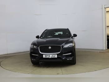 Used Jaguar F-Pace 2019 for sale - 79823278: Photo