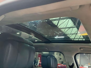 Used Land Rover Range Rover Sport 2018 for sale - 79466390: Photo