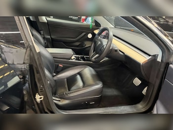 Used Tesla Model 3 2020 for sale - 79133904: Photo