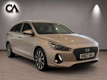 Used Hyundai i30 2017 for sale - 79678380: Photo