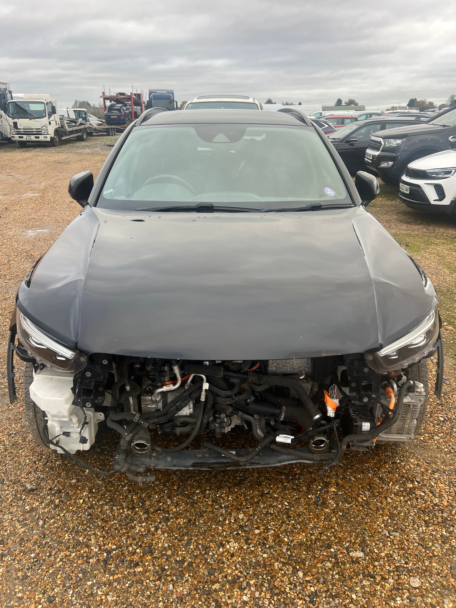 Used Volvo XC40 2022 for sale - 76738379: Photo 3