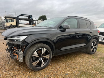 Used Volvo XC40 2022 for sale - 76738379: Photo