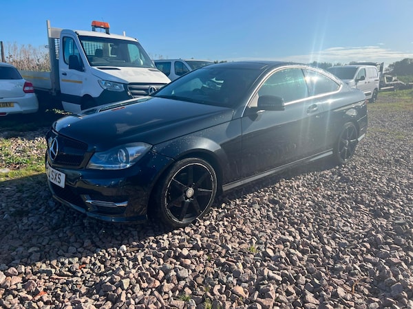 Used Mercedes-Benz C-Class 2013 for sale - 69008628: Photo 1