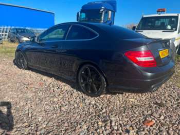 Used Mercedes-Benz C-Class 2013 for sale - 69008628: Photo
