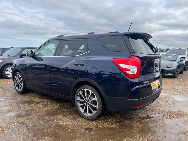 Used Ssangyong Tivoli 2019 for sale - 73103957: Photo 1
