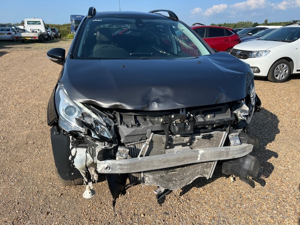 Used Peugeot 2008 2018 for sale - 70295092: Photo 15