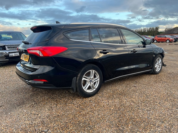 Used Ford Focus 2019 for sale - 67039817: Photo 1