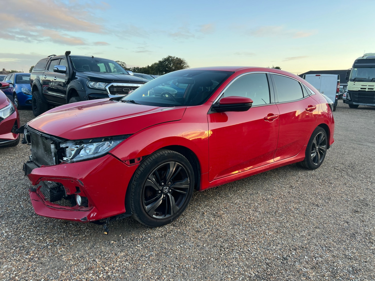 Used Honda Civic 2017 for sale - 76047643: Photo 4