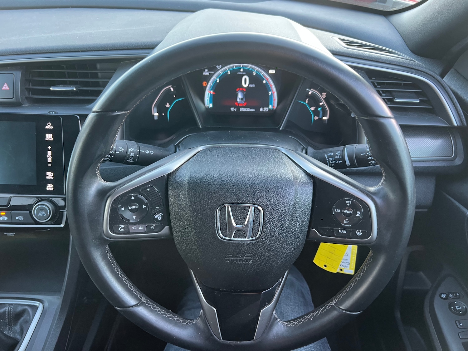 Used Honda Civic 2017 for sale - 76047643: Photo 8
