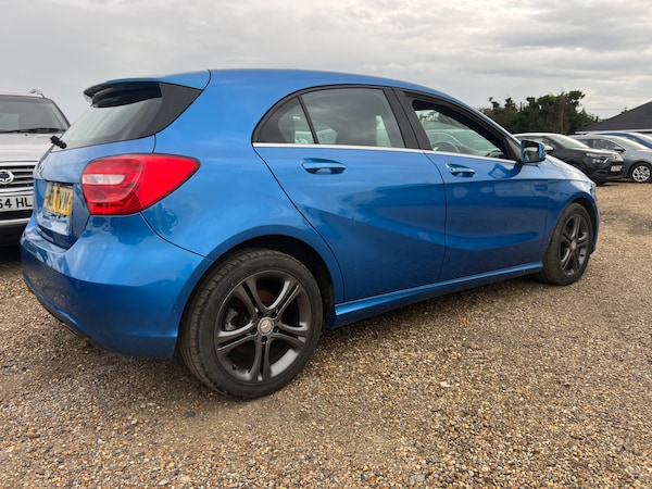 Used Mercedes-Benz A-Class 2014 for sale - 73161443: Photo 4