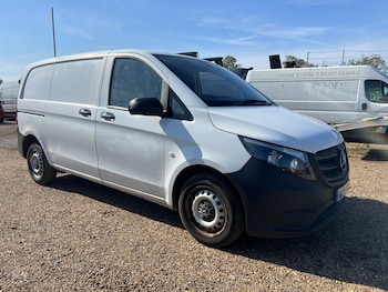 Mercedes-Benz - Vito