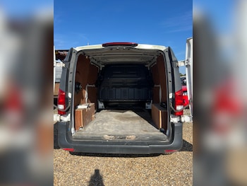 Used Mercedes-Benz Vito 2018 for sale - 76017033: Photo 4