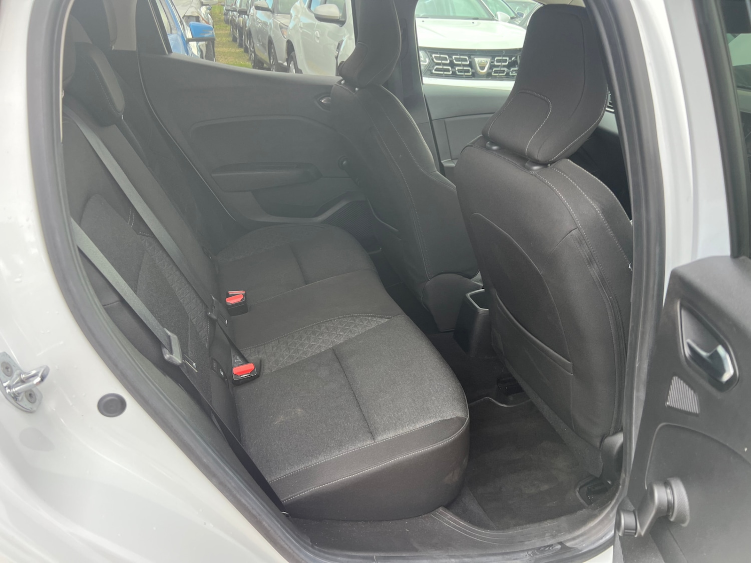 Used Renault Clio 2020 for sale - 76379459: Photo 10