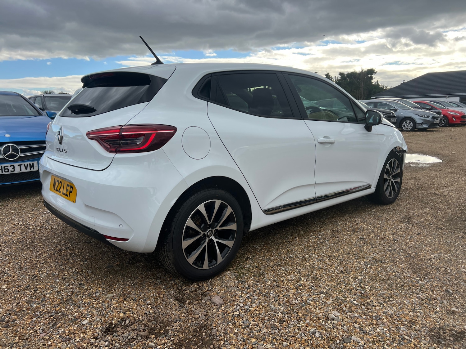 Used Renault Clio 2020 for sale - 76379459: Photo 4