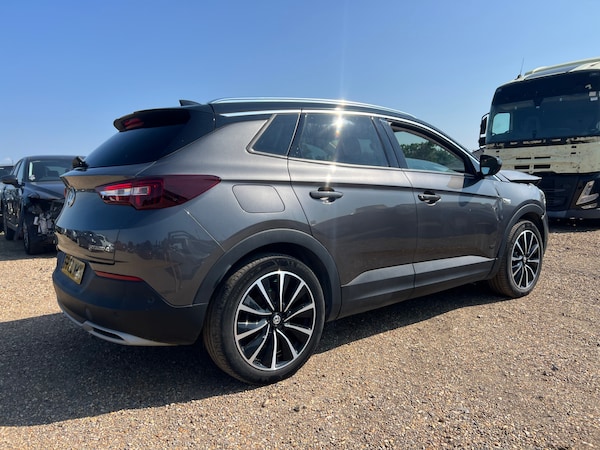Used Vauxhall Grandland X 2020 for sale - 68130378: Photo 3