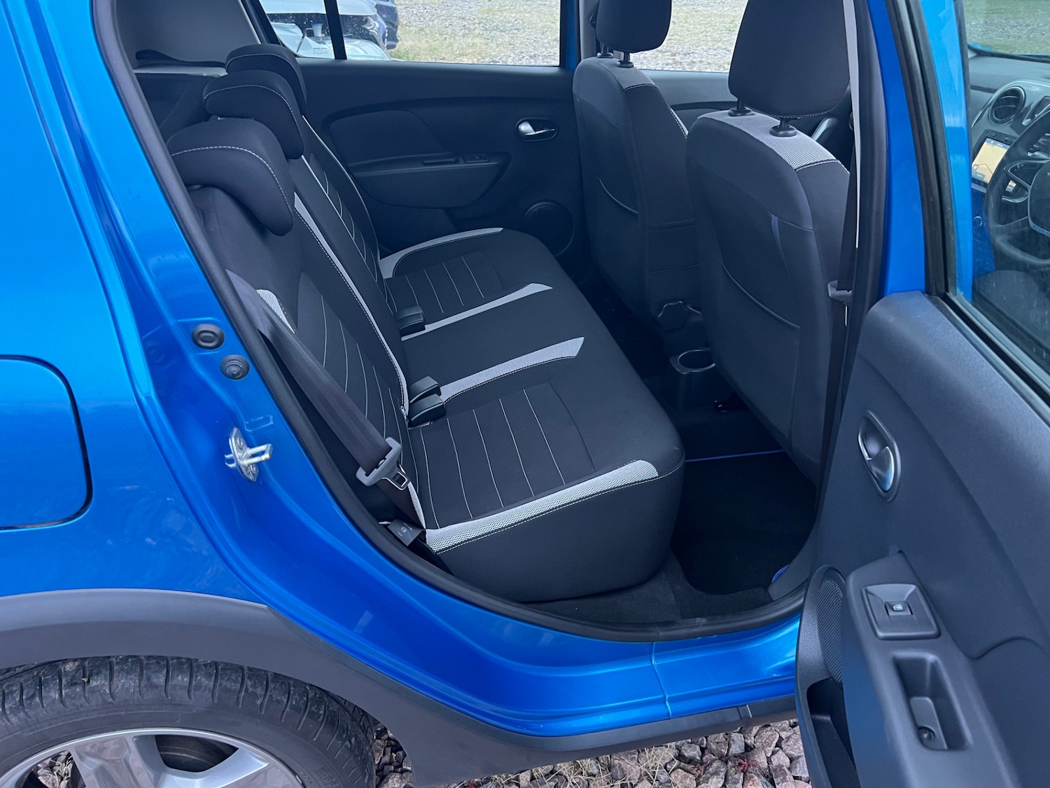Used Dacia Sandero Stepway 2019 for sale - 76613512: Photo 10