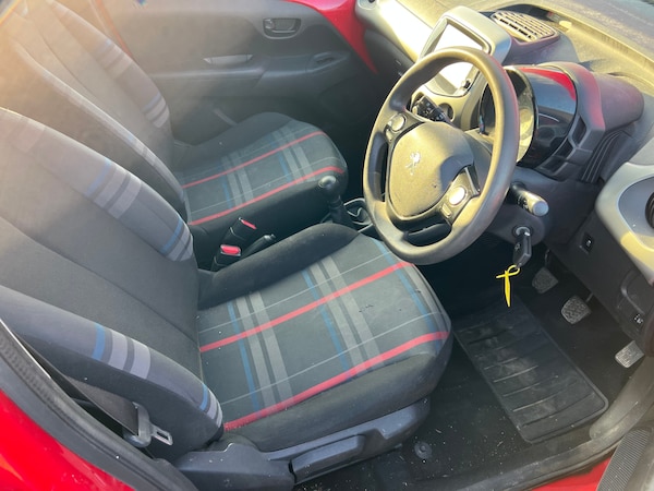 Used Peugeot 108 2014 for sale - 74808923: Photo 9