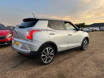 Used Ssangyong Tivoli 2015 for sale - 72650274: Photo