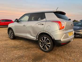 Used Ssangyong Tivoli 2015 for sale - 72650274: Photo