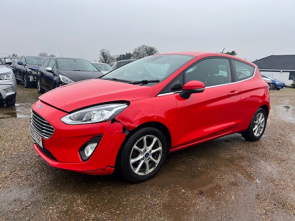 Used Ford Fiesta 2017 for sale - 73686563: Photo 4