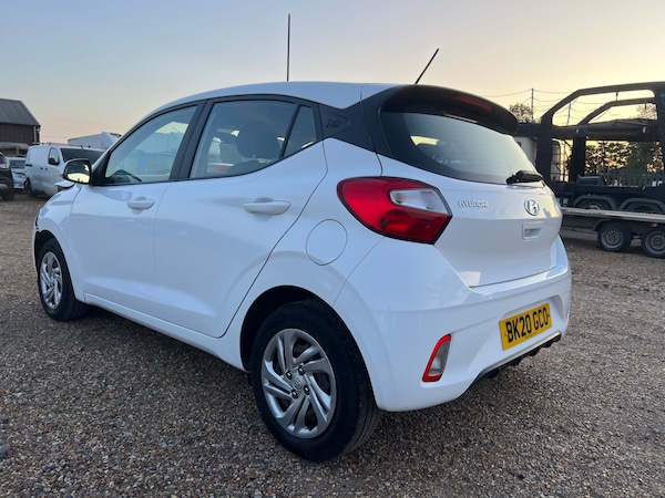 Used Hyundai i10 2020 for sale - 75240177: Photo 3